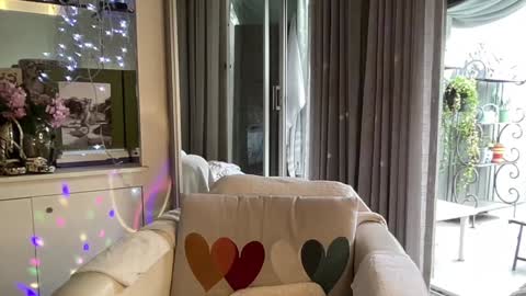 Gl1tter Barbie online show from January 12, 2025, 12:55 pm