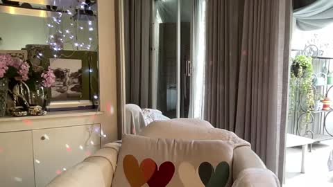 Gl1tter Barbie online show from January 13, 2025, 1:17 pm