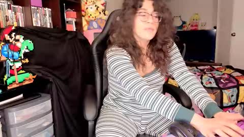 glaceon9 online show from February 6, 2026, 2:42 pm