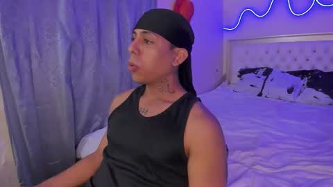 Snapshot of glader_guy chatting on October 1, 2025, 9:21 pm only for you bby online show from October 1, 2025, 9:21 pm