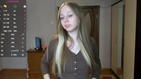 Violetta online show from February 9, 2026, 7:12 am