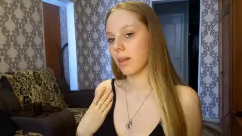 Violetta online show from February 19, 2026, 7:37 am