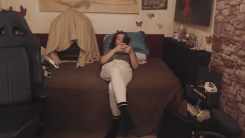 Snapshot of glamourhottie chatting on January 13, 2025, 9:08 am Glamourhottie online show from January 13, 2025, 9:08 am