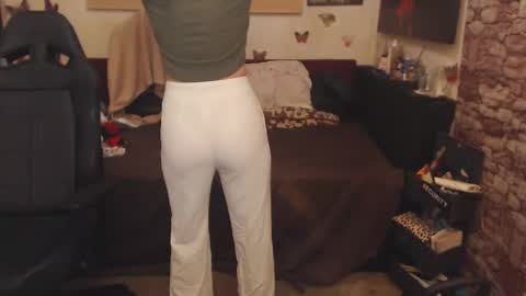 Snapshot of glamourhottie chatting on March 9, 2025, 8:29 am Glamourhottie online show from March 9, 2025, 8:29 am