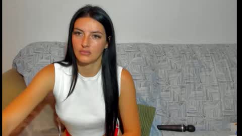 Casandra online show from September 17, 2025, 6:09 pm