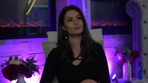 CharmingMom online show from October 24, 2025, 3:36 am