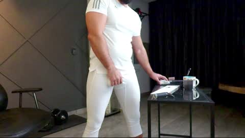 Matthew .. for short call me Matt online show from January 18, 2025, 4:37 am