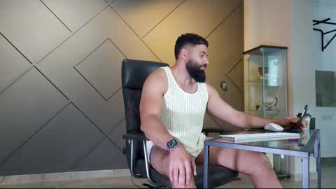 Matthew .. for short call me Matt online show from February 16, 2025, 12:32 pm