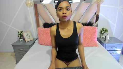 Snapshot of gletty_noa chatting on February 9, 2025, 3:53 am gletty noa online show from February 9, 2025, 3:53 am