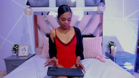 Snapshot of gletty_noa chatting on February 19, 2025, 9:50 am gletty noa online show from February 19, 2025, 9:50 am