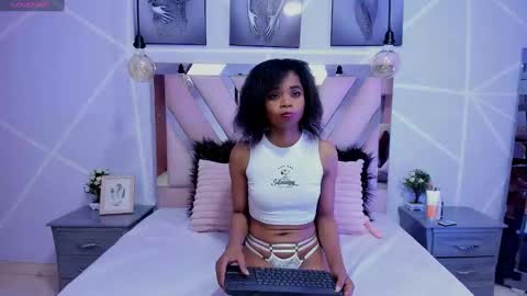Snapshot of gletty_noa chatting on February 21, 2025, 3:45 am gletty noa online show from February 21, 2025, 3:45 am
