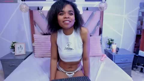 Snapshot of gletty_noa chatting on February 21, 2025, 9:56 am gletty noa online show from February 21, 2025, 9:56 am
