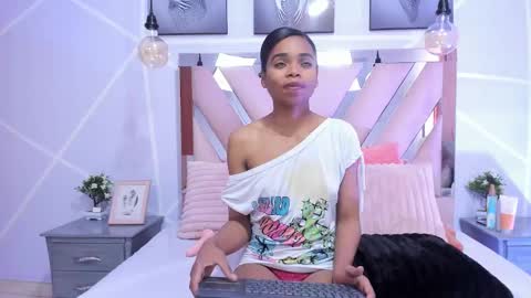 Snapshot of gletty_noa chatting on March 9, 2025, 12:53 pm gletty noa online show from March 9, 2025, 12:53 pm