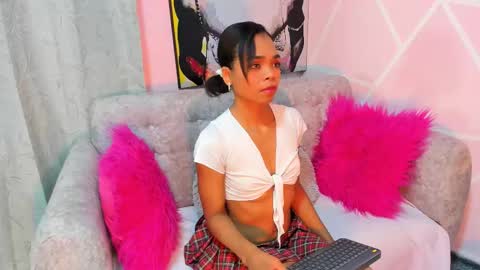 Snapshot of gletty_noa chatting on September 10, 2025, 3:39 am gletty noa online show from September 10, 2025, 3:39 am