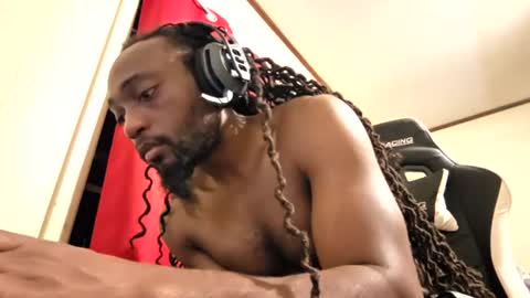 Snapshot of glomightyj chatting on July 22, 2026, 4:15 am glomightyj online show from July 22, 2026, 4:15 am