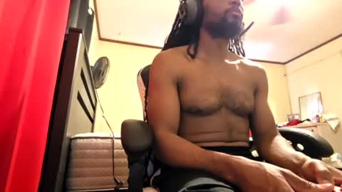 Snapshot of glomightyj chatting on July 23, 2026, 4:49 pm glomightyj online show from July 23, 2026, 4:49 pm