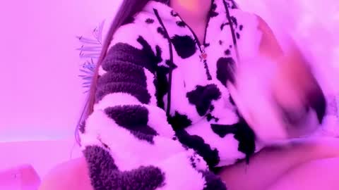 Snapshot of gloomydoll chatting on October 11, 2025, 4:49 pm Mimi online show from October 11, 2025, 4:49 pm