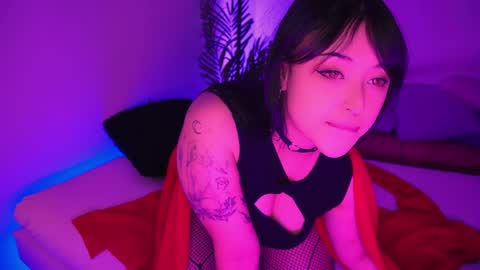 Mimi online show from March 20, 2026, 8:35 pm