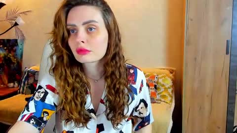 Gloria Wood online show from May 20, 2026, 6:58 pm