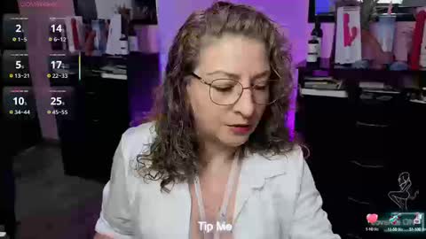 gloriacrespo online show from September 12, 2025, 5:02 pm
