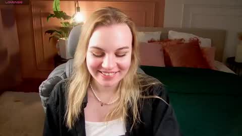 Margo online show from April 18, 2026, 1:31 am