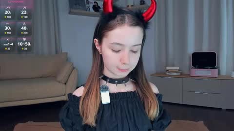 Ann Eliz and Gigi online show from May 2, 2026, 7:52 pm