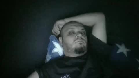 Snapshot of glusgan chatting on October 23, 2025, 11:03 pm Your boy online show from October 23, 2025, 11:03 pm