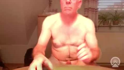 Snapshot of gngh1969 chatting on May 28, 2026, 6:49 pm gngh1969 online show from May 28, 2026, 6:49 pm