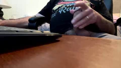 Snapshot of gngnxxx chatting on November 4, 2025, 1:10 pm gngnxxx online show from November 4, 2025, 1:10 pm