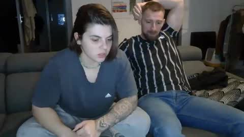 gnl_ online show from December 19, 2025, 7:32 pm