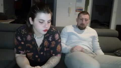 gnl_ online show from December 21, 2025, 5:31 pm