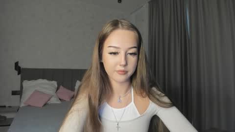 Snapshot of go0d_grl chatting on November 1, 2025, 8:38 am Lina online show from November 1, 2025, 8:38 am