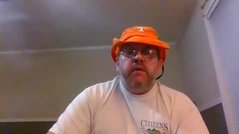 IDKIDCIDGAF online show from November 10, 2025, 7:07 am