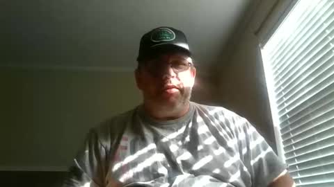 IDKIDCIDGAF online show from November 10, 2025, 7:13 pm