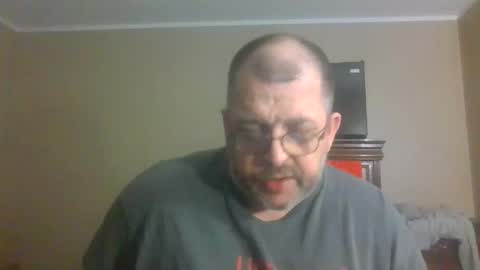 IDKIDCIDGAF online show from April 25, 2026, 3:20 am