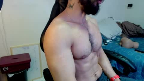god hunkules online show from May 3, 2026, 4:13 pm