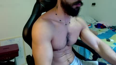 god hunkules online show from May 7, 2026, 4:23 pm