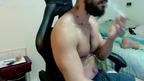 god hunkules online show from July 18, 2026, 4:55 pm