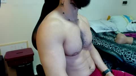 god hunkules online show from July 28, 2026, 6:20 pm