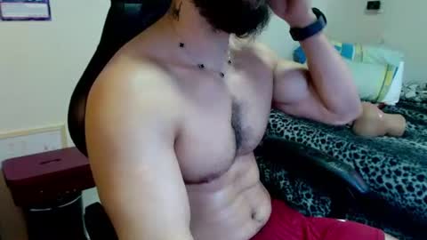 god hunkules online show from August 1, 2026, 5:01 pm