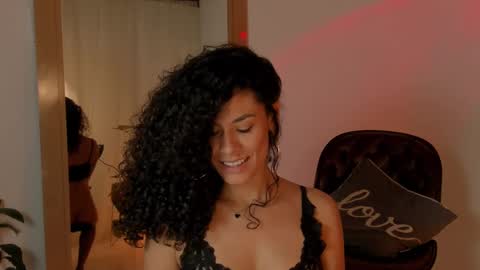 Snapshot of goddes_helena chatting on February 17, 2025, 2:42 am Elena online show from February 17, 2025, 2:42 am