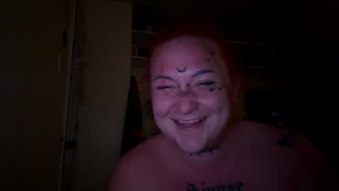 Snapshot of goddess182002 chatting on October 6, 2025, 1:58 am goddess182002 online show from October 6, 2025, 1:58 am