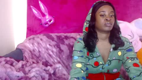 goddess_aaliyah online show from December 13, 2024, 12:50 pm