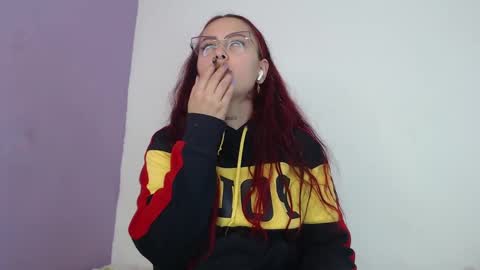 goddess_allison online show from January 21, 2025, 4:48 pm