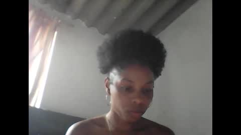 Snapshot of goddess_brenda chatting on March 19, 2026, 5:06 pm BRENDA Hello love help me please Independent model online show from March 19, 2026, 5:06 pm