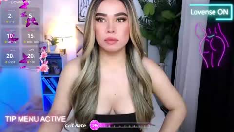 Snapshot of goddess_lykafox chatting on August 10, 2026, 12:36 am Lyka Fox online show from August 10, 2026, 12:36 am