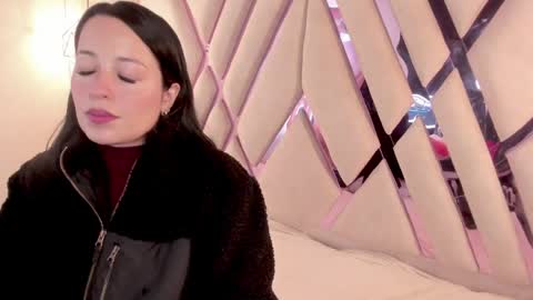 Snapshot of goddess_martina chatting on April 1, 2026, 12:39 pm M A R T I N A online show from April 1, 2026, 12:39 pm