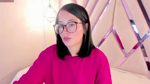 Snapshot of goddess_martina chatting on April 28, 2026, 1:49 pm M A R T I N A online show from April 28, 2026, 1:49 pm