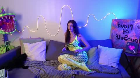 Snapshot of goddess_marylin chatting on January 21, 2025, 10:08 am   330 UTC2 girls   online show from January 21, 2025, 10:08 am