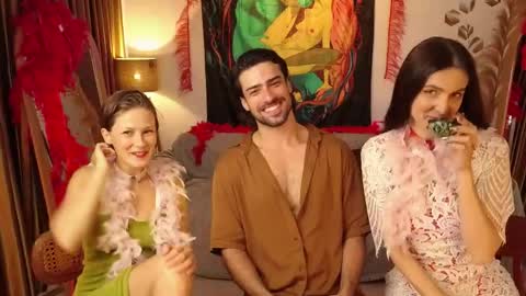  330 UTC2 girls   online show from May 3, 2026, 3:56 am